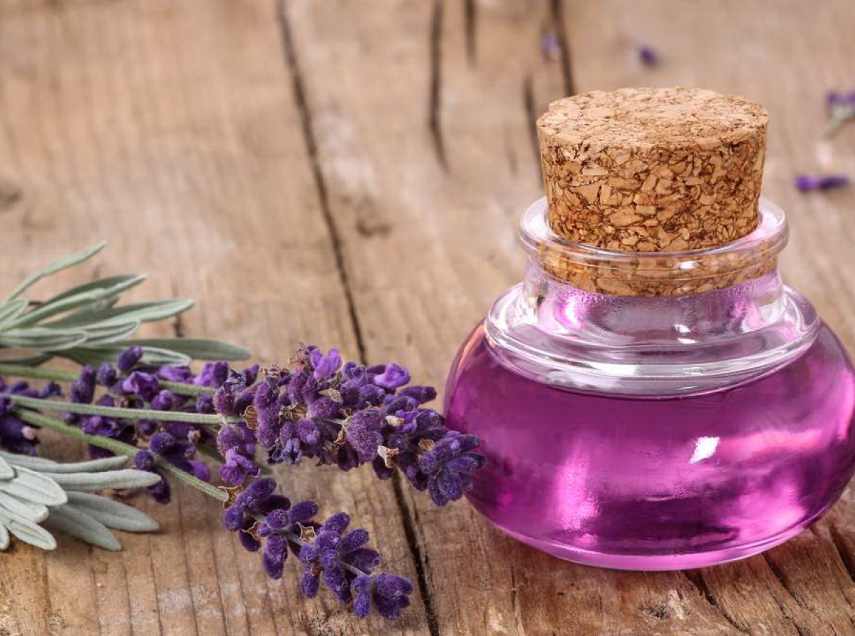 خواص روغن اسطوخودوس
