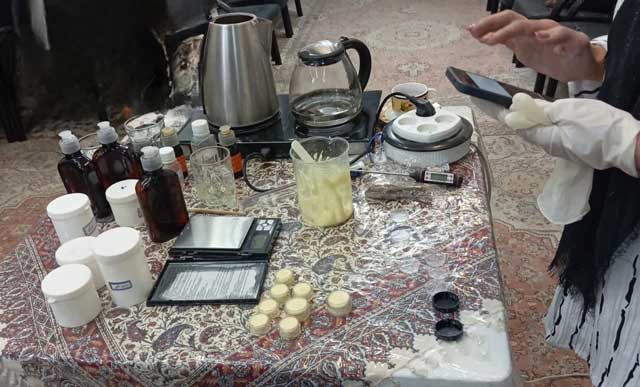 ساخت کرم های گیاهی